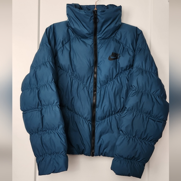 Women Small Nike Sportswear Synthetic Fill Puffer Jacket Teal Blue - Picture 1 of 4